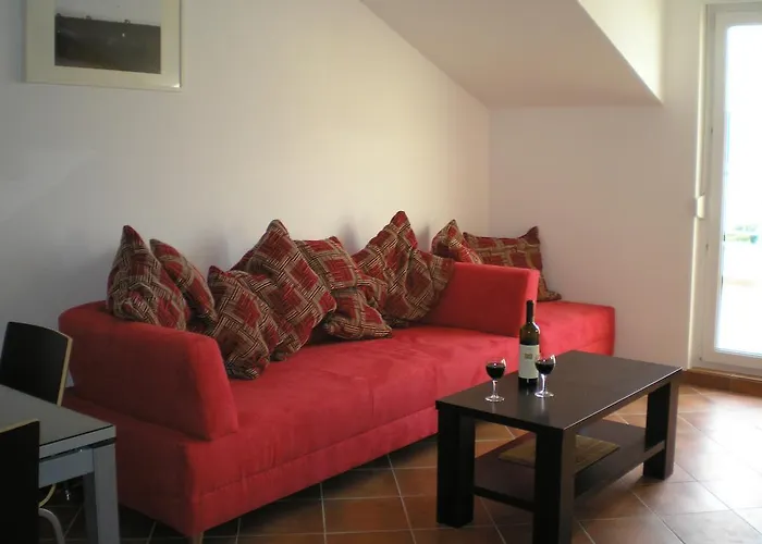 Penthouse Paulina - Large Sunny Terrace - Seaview - 250m To And Restaurants - Free Parking - And Ciovo - 15 Minutes To Airport